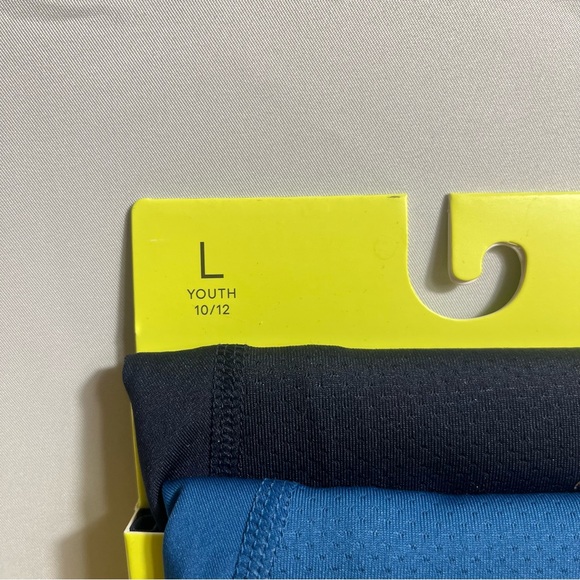 Boys' 4pk Youth L Mesh Boxer Briefs - All In Motion New - Picture 2 of 8